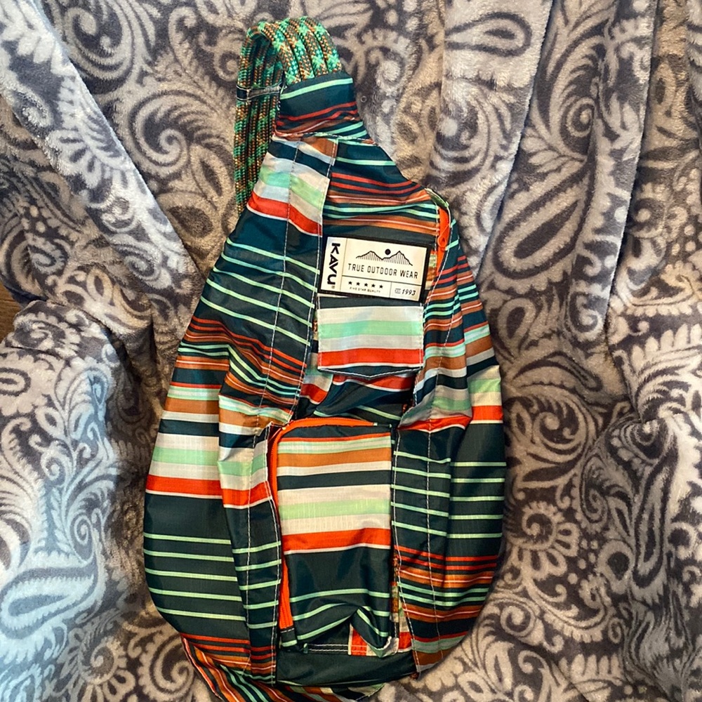 NWOT Kavu rope sling crossbody/backpack